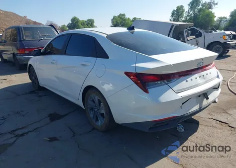 2022 Hyundai Elantra Sel from USA, damaged, VIN 5NPLM4AG8NH073891